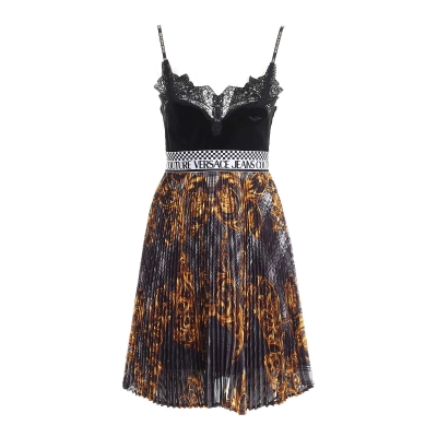 PLEATED DRESS WITH BAROQUE PRINT INSERTS