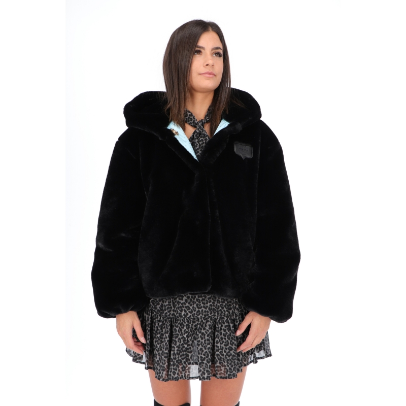 FAUX FUR WITH LOGOED PATCH ON THE BACK