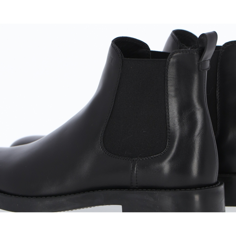 BEATLES LEATHER ANKLE BOOTS