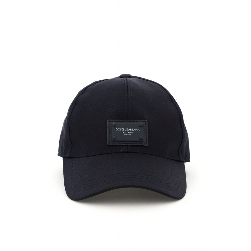 BASEBALL CAP WITH BRANDED PLATE