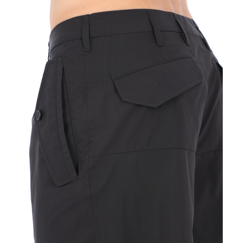 TRAVEL LOOSE-FIT SHORTS