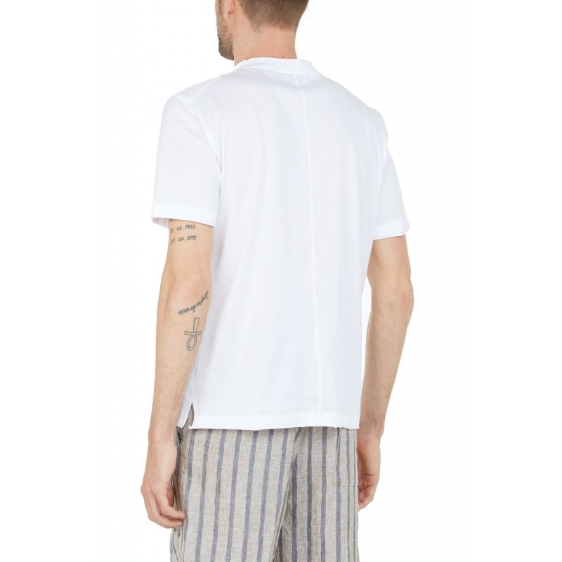 COTTON T-SHIRT WITH RAW CUT DETAILS
