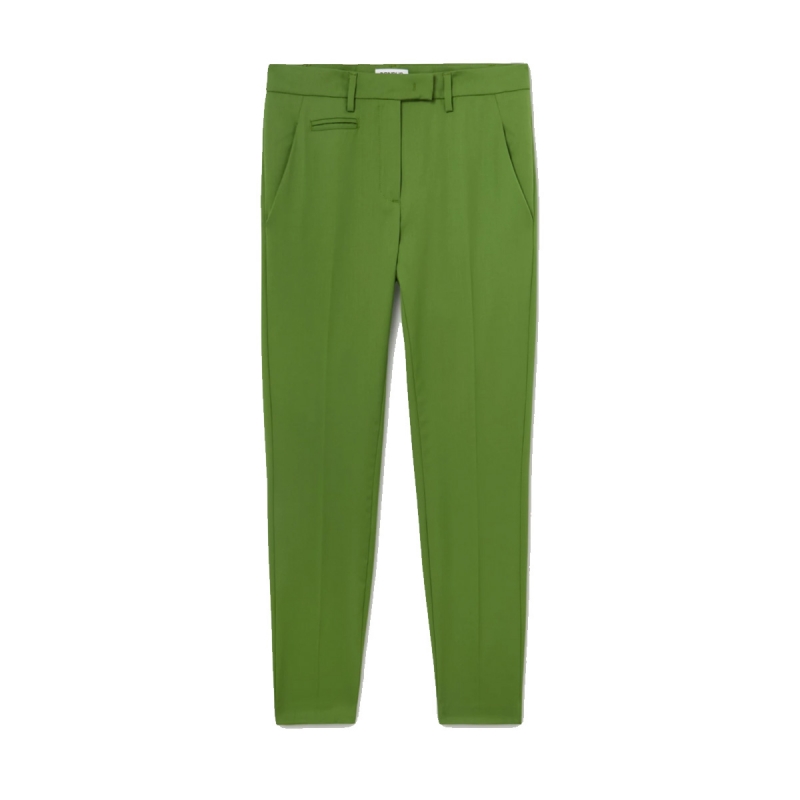 Perfect slim-fit trousers in cool wool